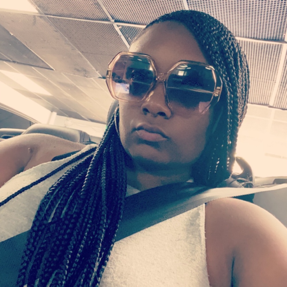 Meet your Posher, Niah